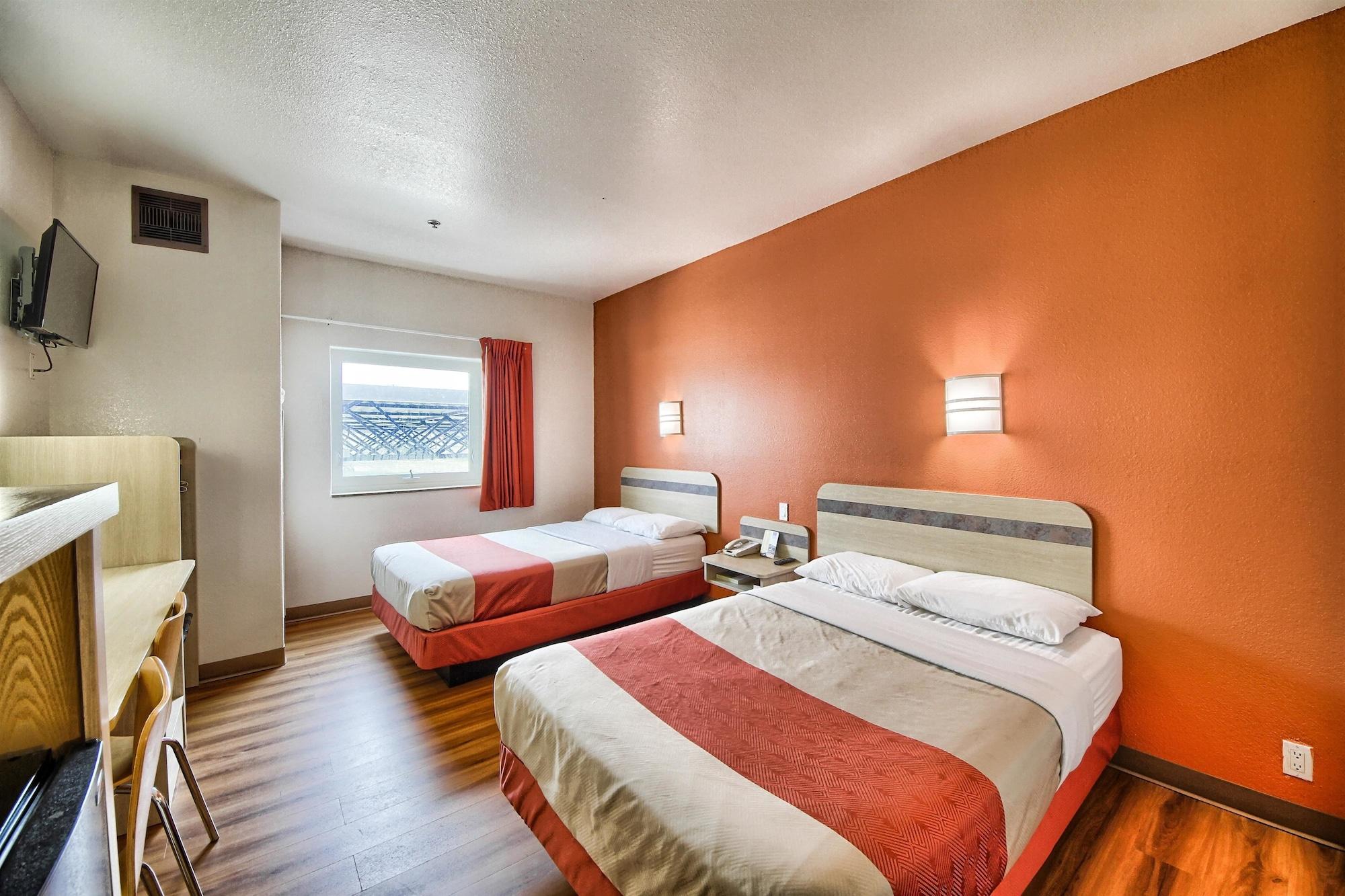 Motel 6-Mission, Tx Eksteriør billede