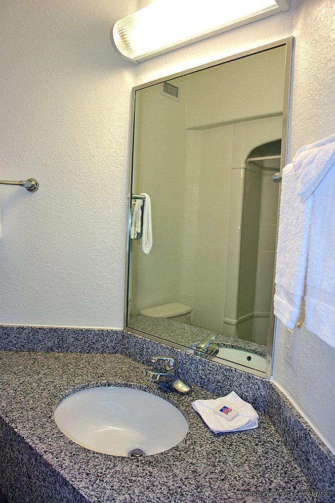 Motel 6-Mission, Tx Eksteriør billede